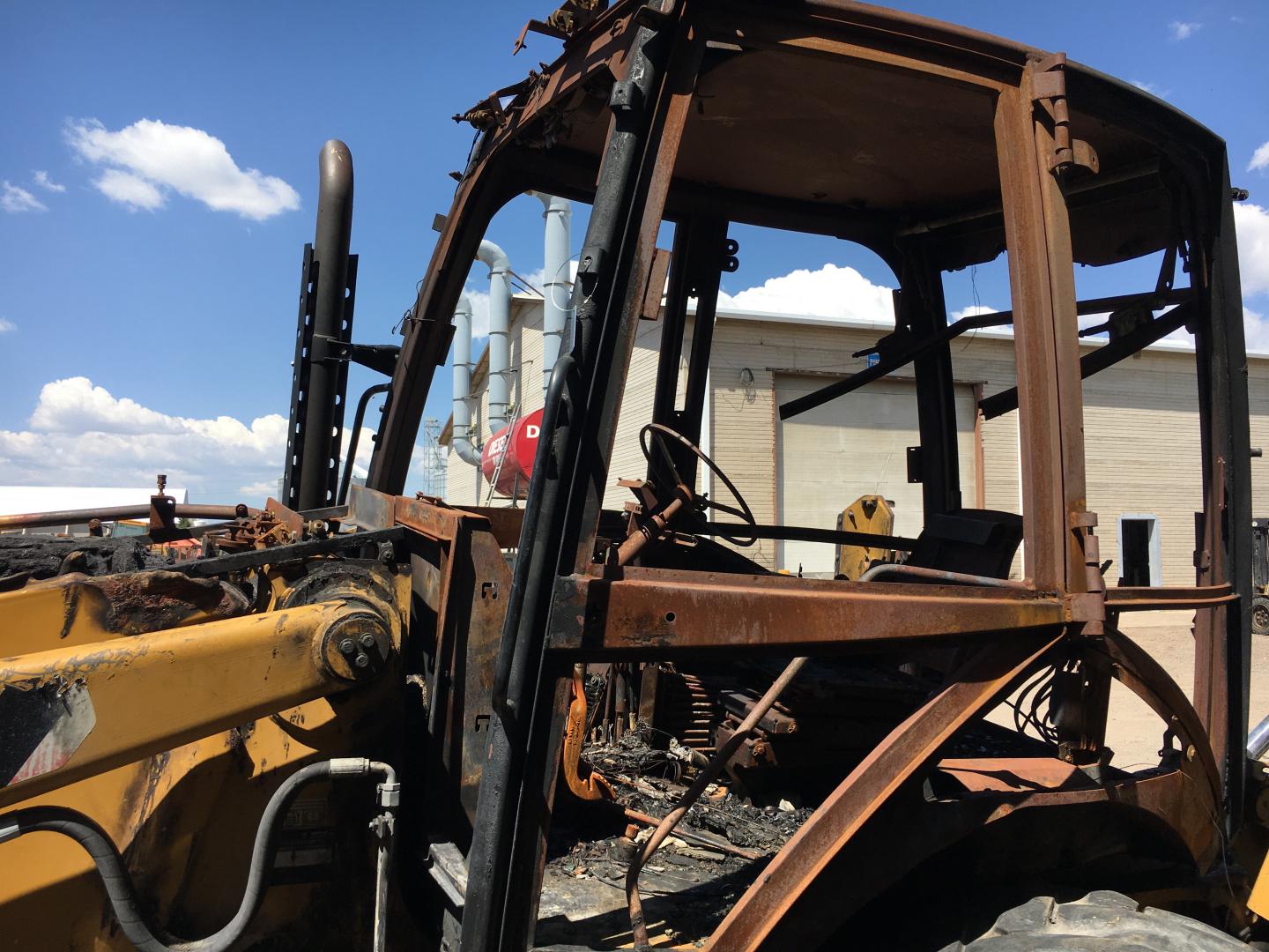 ./imagenes/INVOICE/2019/16993/RETROEXCAVADORA 450F (28).JPG